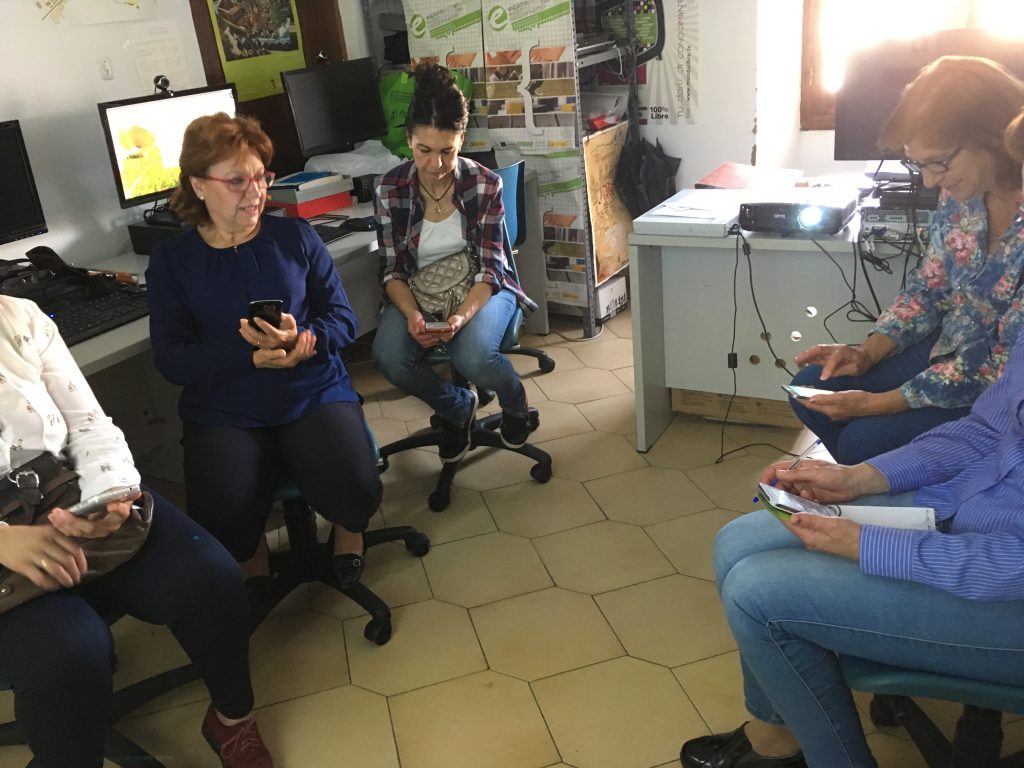 Taller de Dispositivos y aplicaciones móviles en Campanario